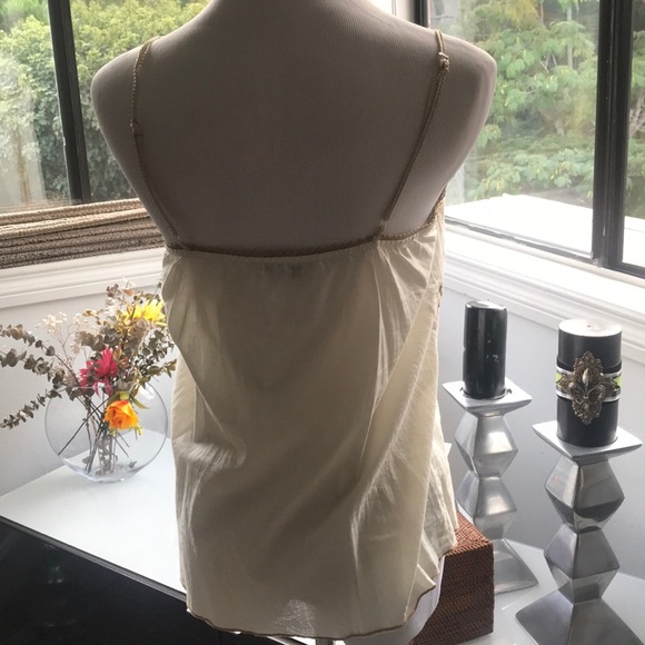 Top - Picture 3 of 8